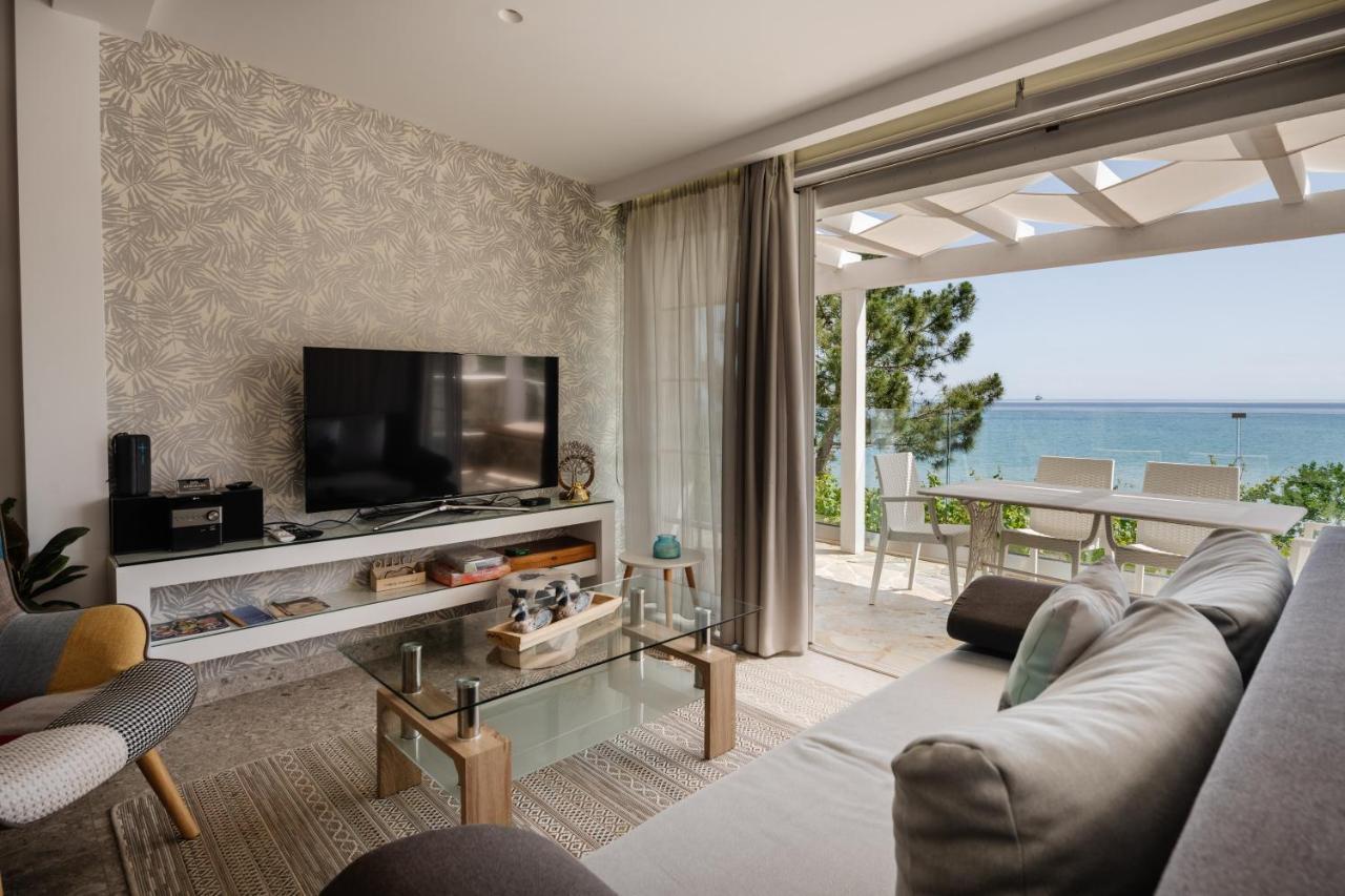 Addimare Sea View Villa, And Events Venue Аликес Экстерьер фото